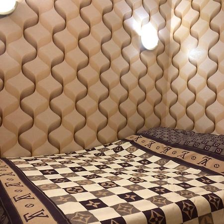 Comfortable Apartment Near Metro Charkiw Exterior foto